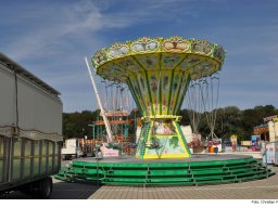 Fotos des Aufbaus des Ingolstädter Herbstvolksfestes 2024